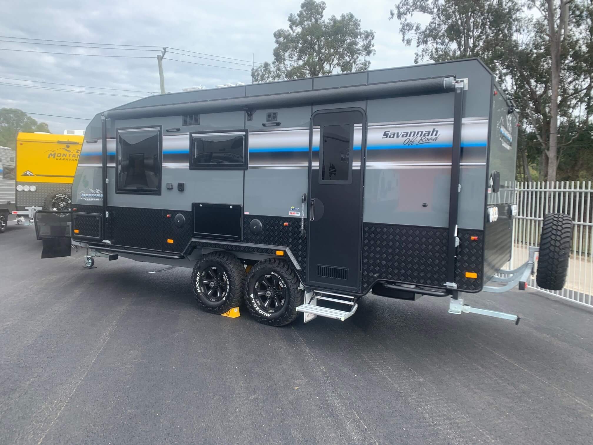 Montana Savannah 19ft6 Luxurious Off-Roader