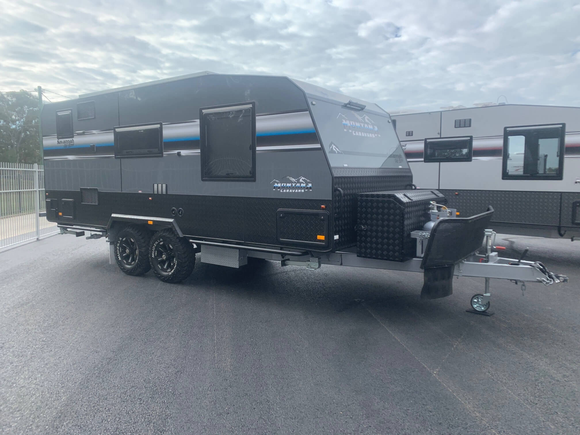 Montana Savannah 19ft6 Luxurious Off-Roader