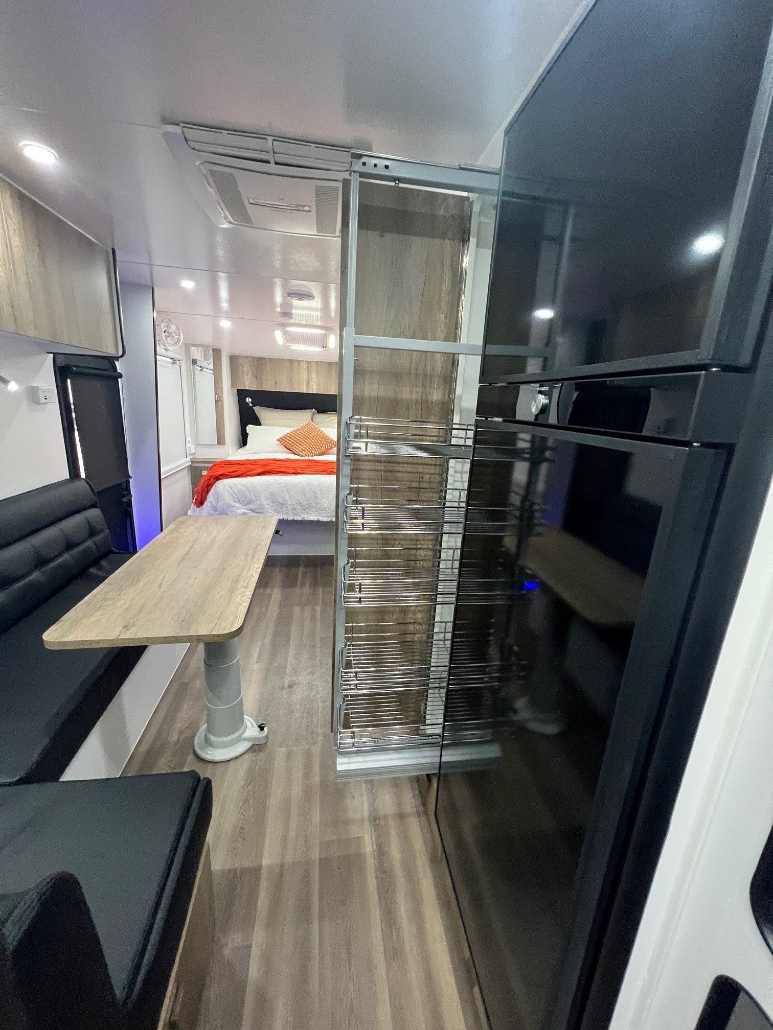 New Design 22ft9 Off-Road Double Bunk Family Trekker Caravan