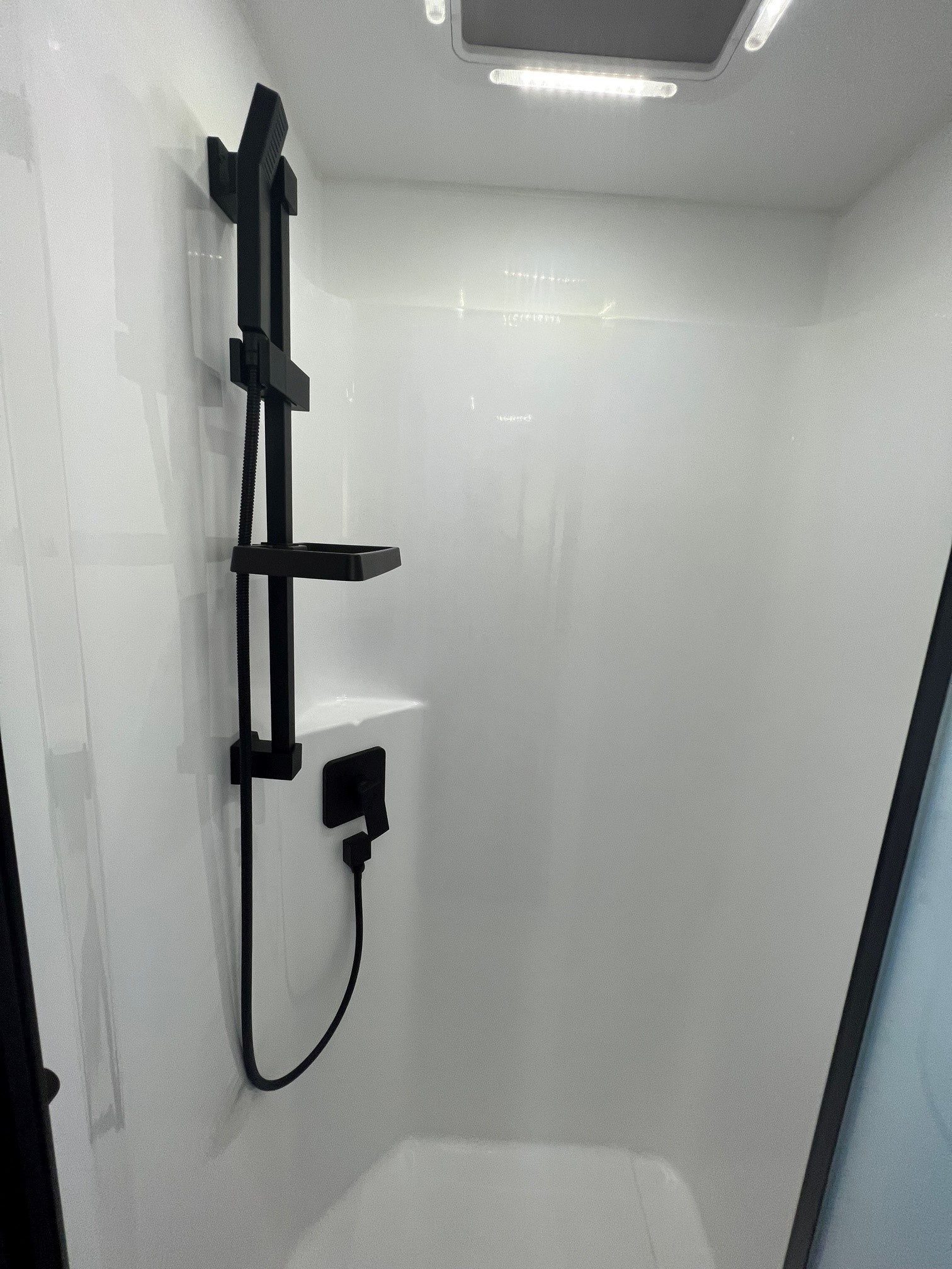 New Design 22ft9 Off-Road Double Bunk Family Trekker Caravan