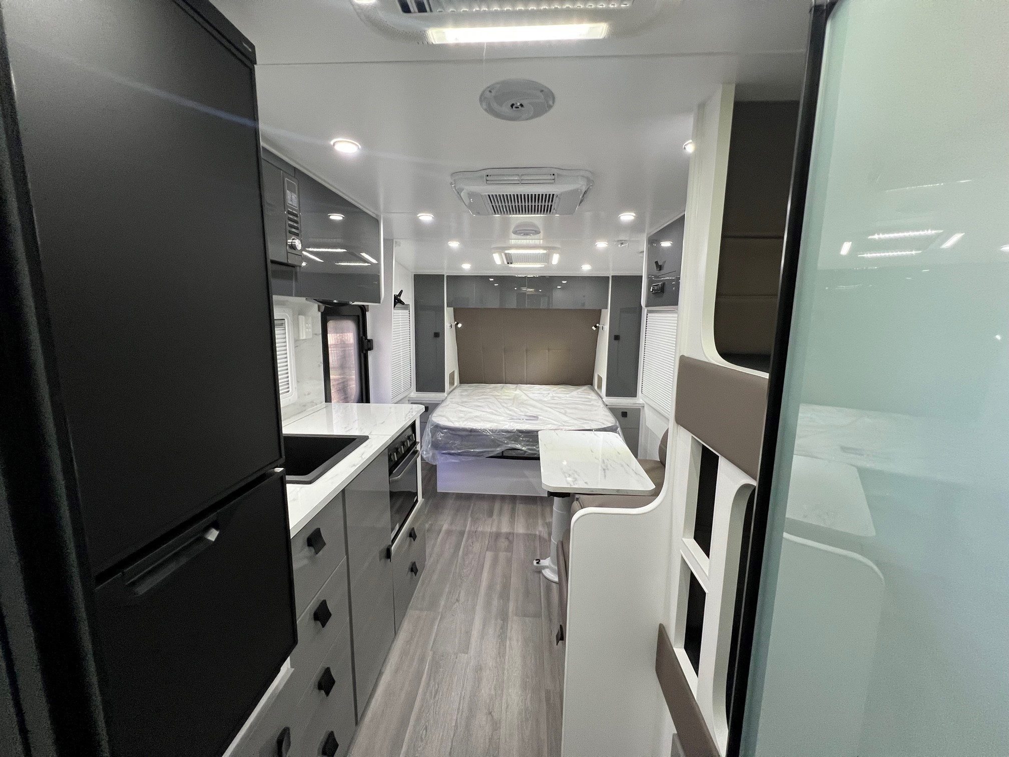 Sunset Family Haven 18ft6 Off-Road Double Bunk