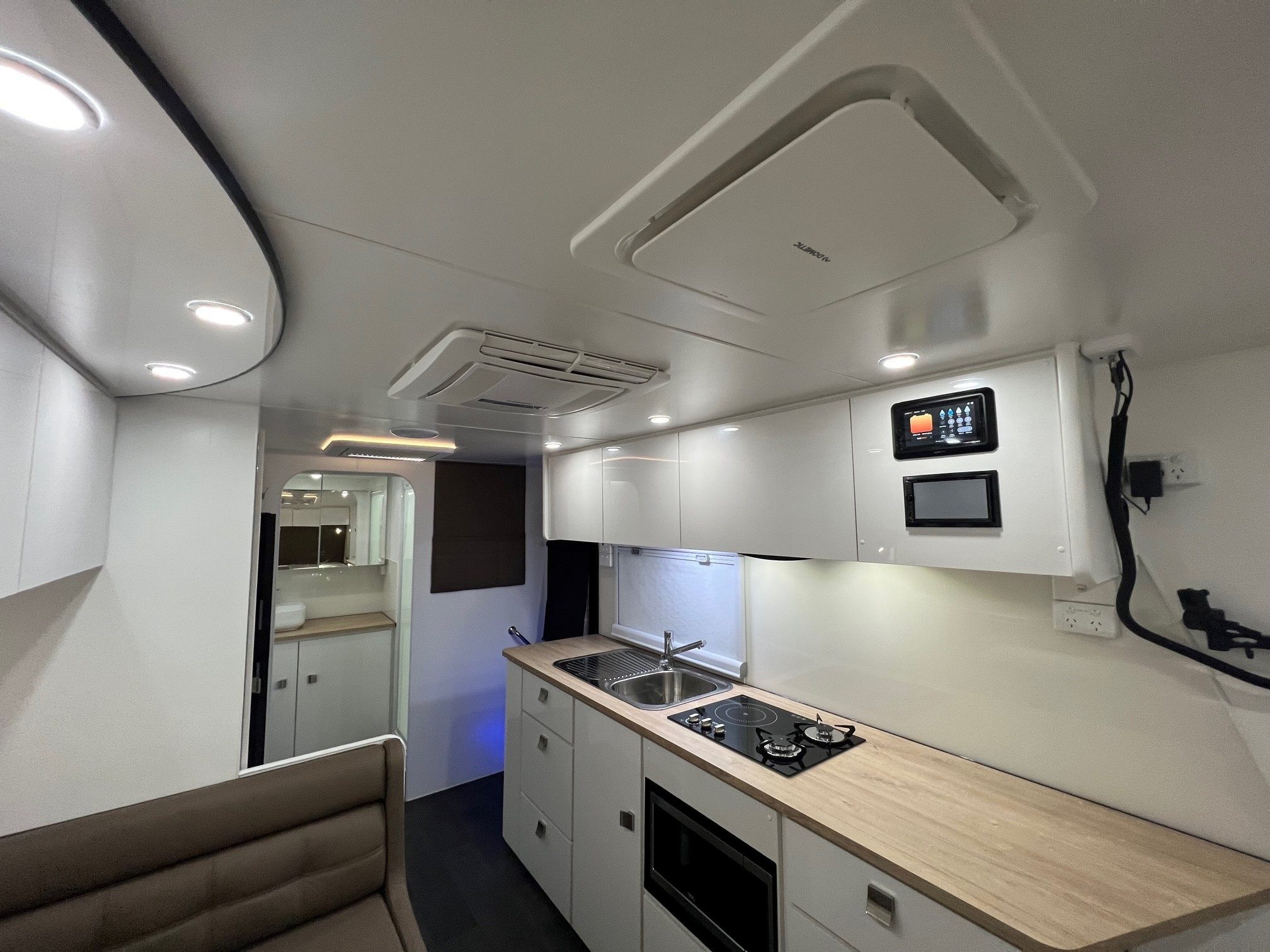 2024 New Design 22ft Off-Road Westbourne Caravan
