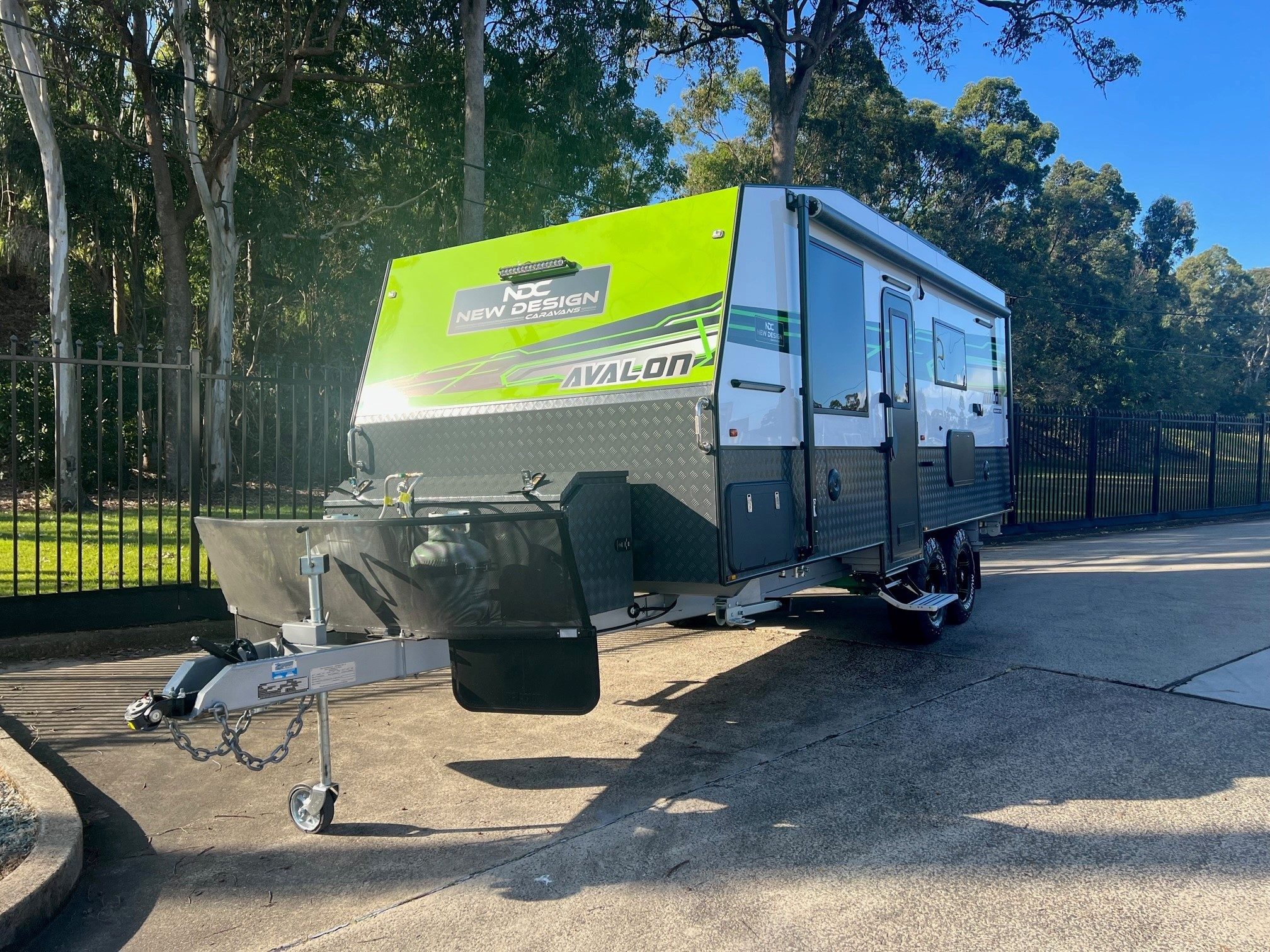 2023 New Design Caravan Avalon 20ft Off-Road With Flat Floor Caravan