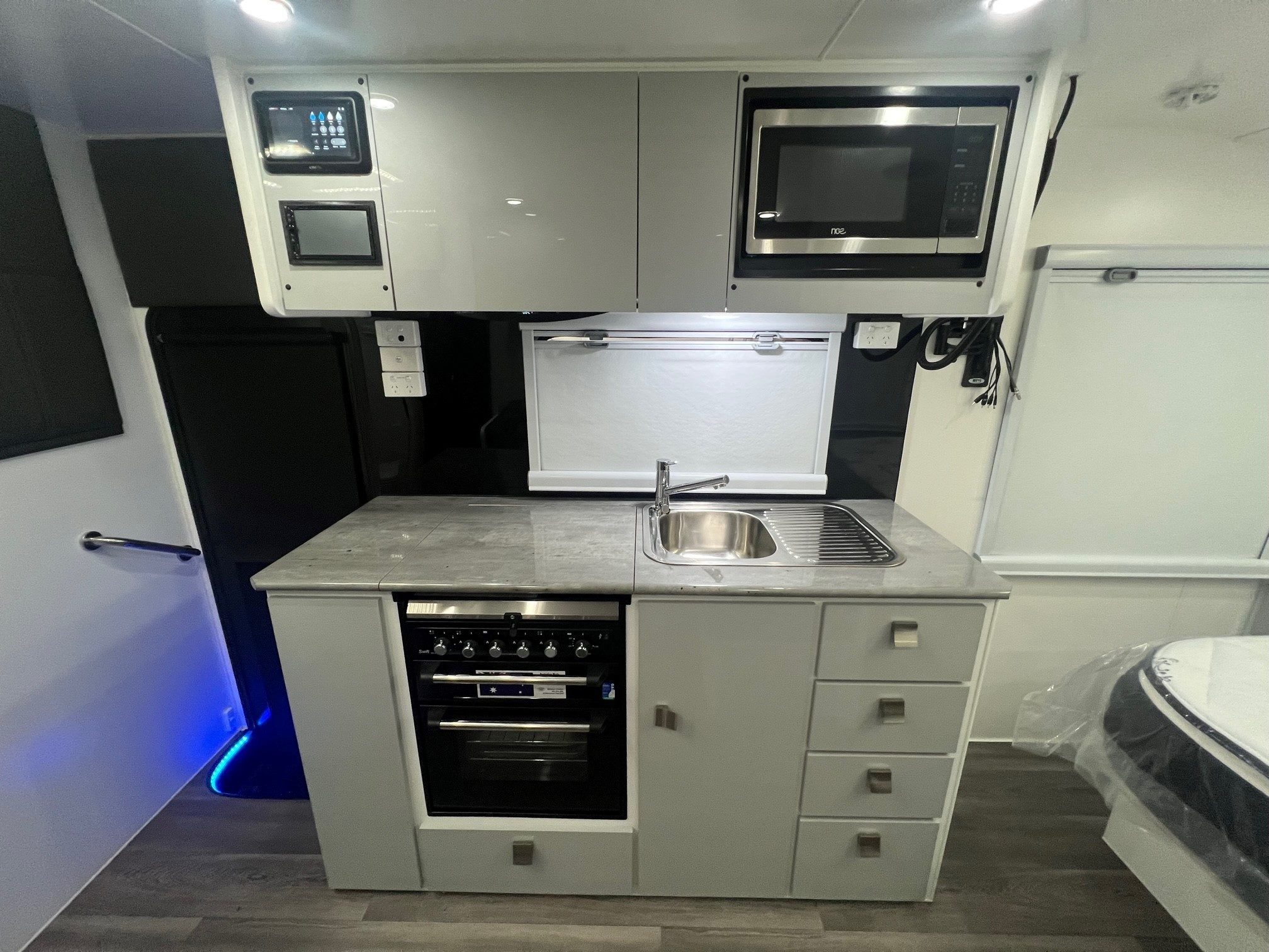 2022 Sunset Wildtrekker 18ft9 Offroad Caravan
