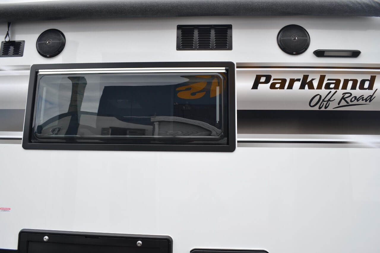 Montana Parklands 20ft6 Angled Kitchen