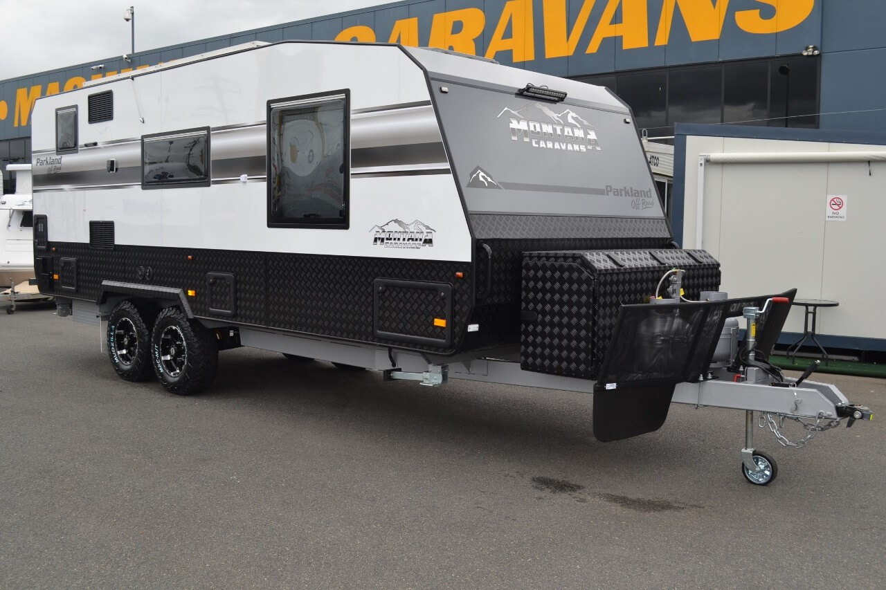 Montana Parklands 20ft6 Angled Kitchen