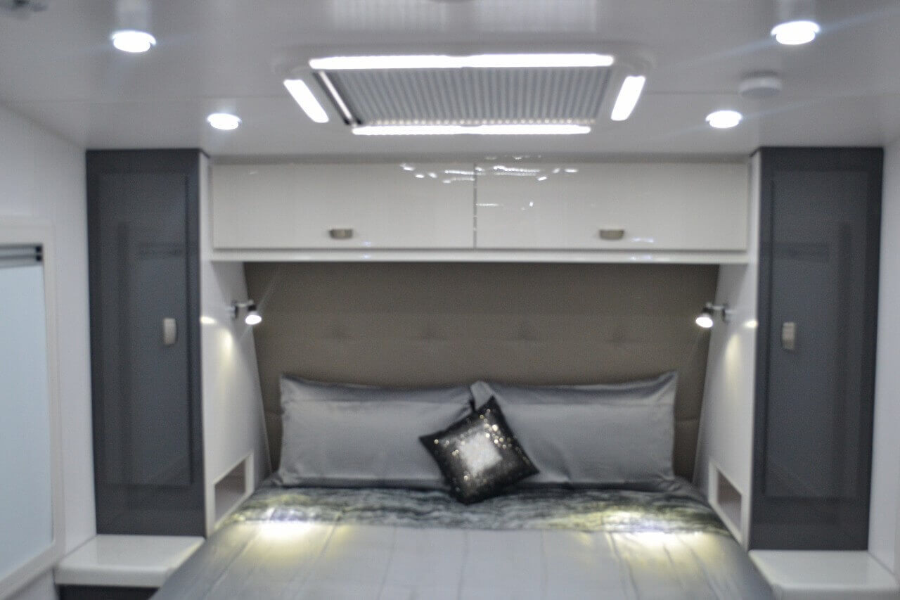 Montana Parklands 20ft6 Angled Kitchen