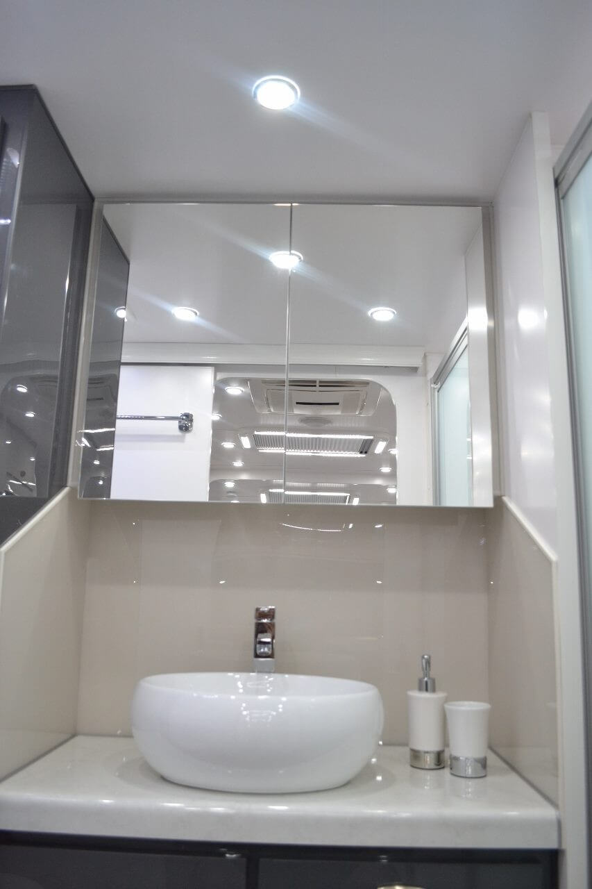 Montana Parklands 20ft6 Angled Kitchen