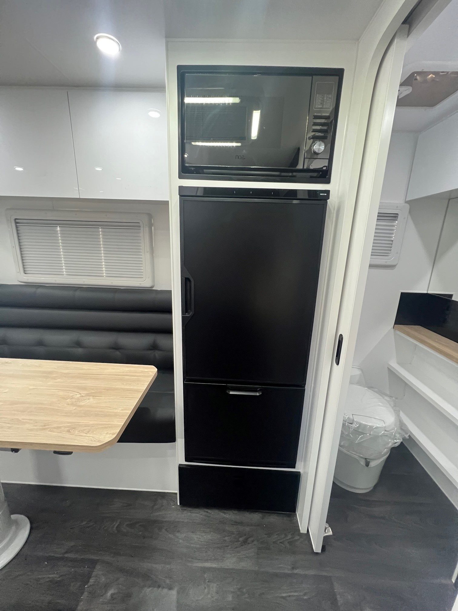 2025 Sunrise Wild Warrior 17ft Offroad Caravan