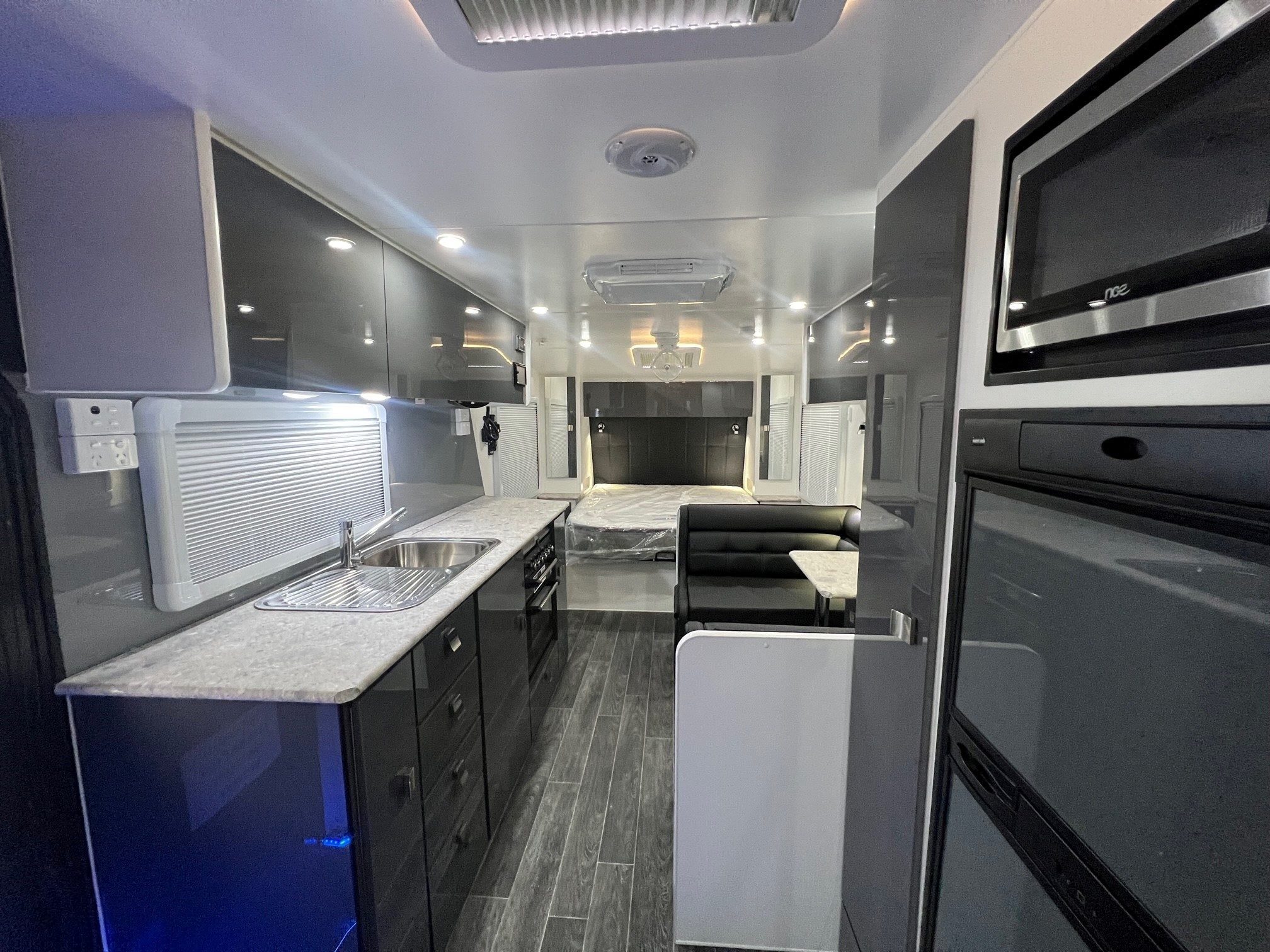 2022 New Design Caravan 21ft Westbourne