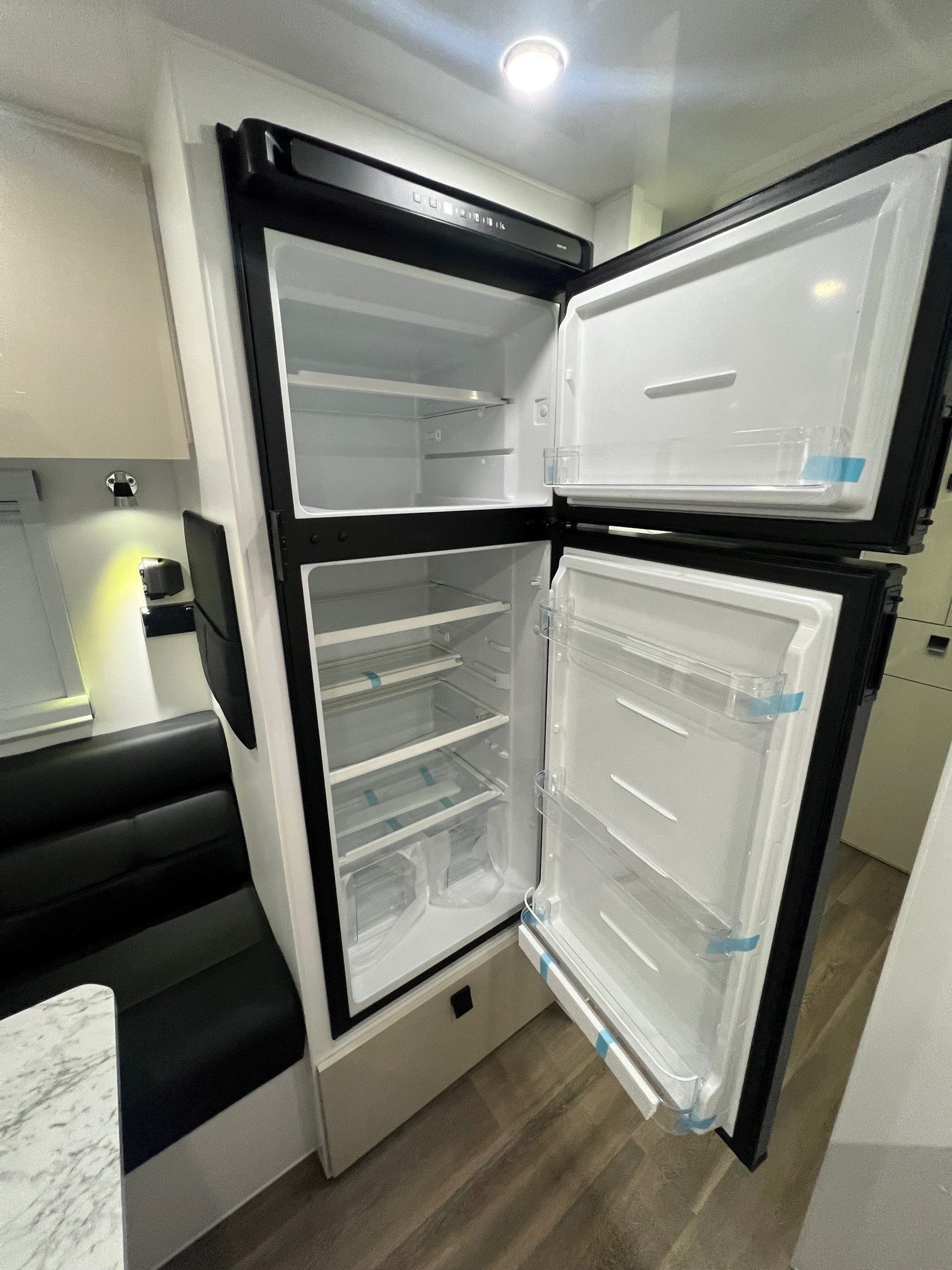 2025 21ft6 Sunrise Family Adventure Bunk Built With Aluminum Frame