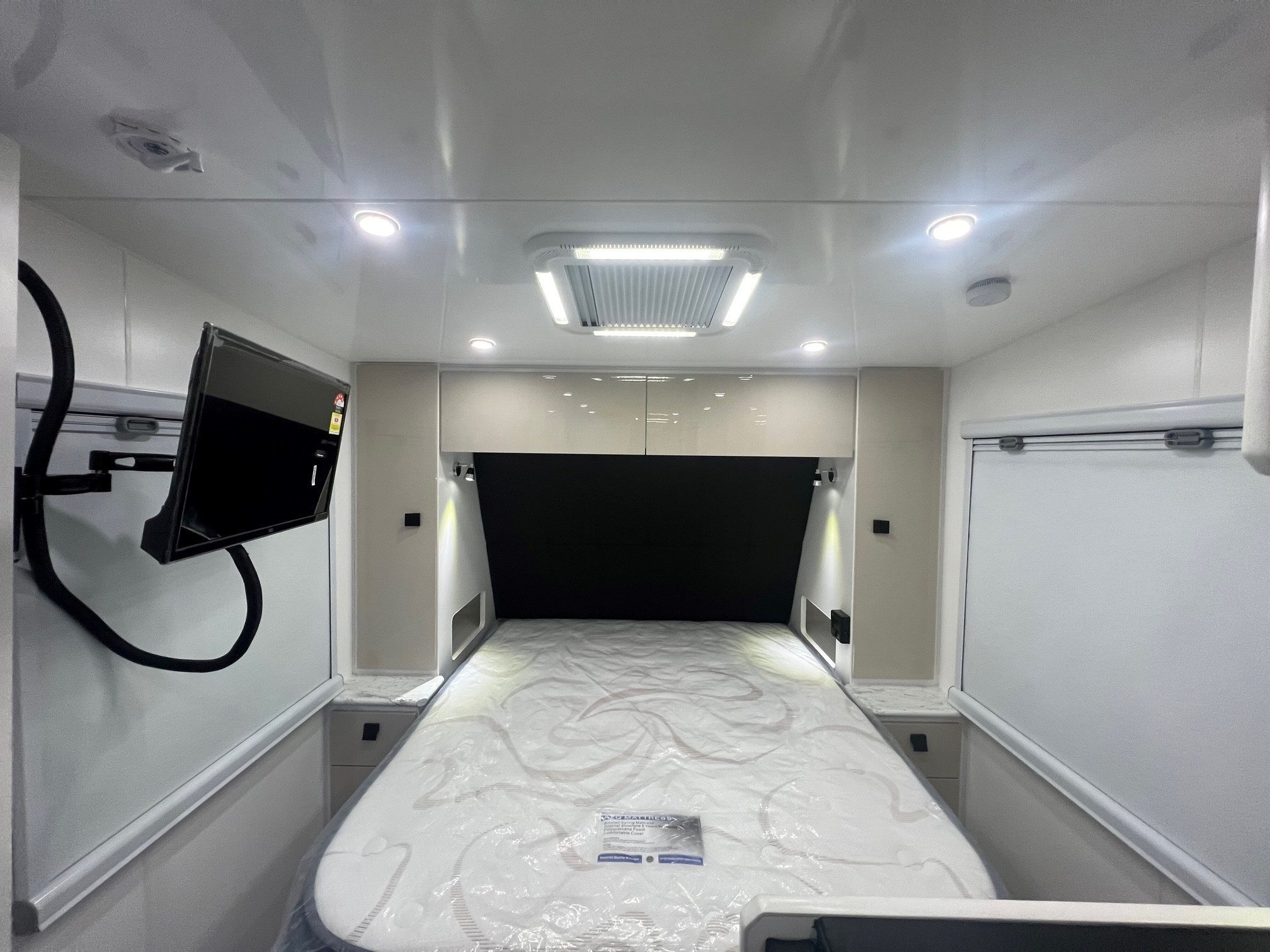 2025 21ft6 Sunrise Family Adventure Bunk Built With Aluminum Frame