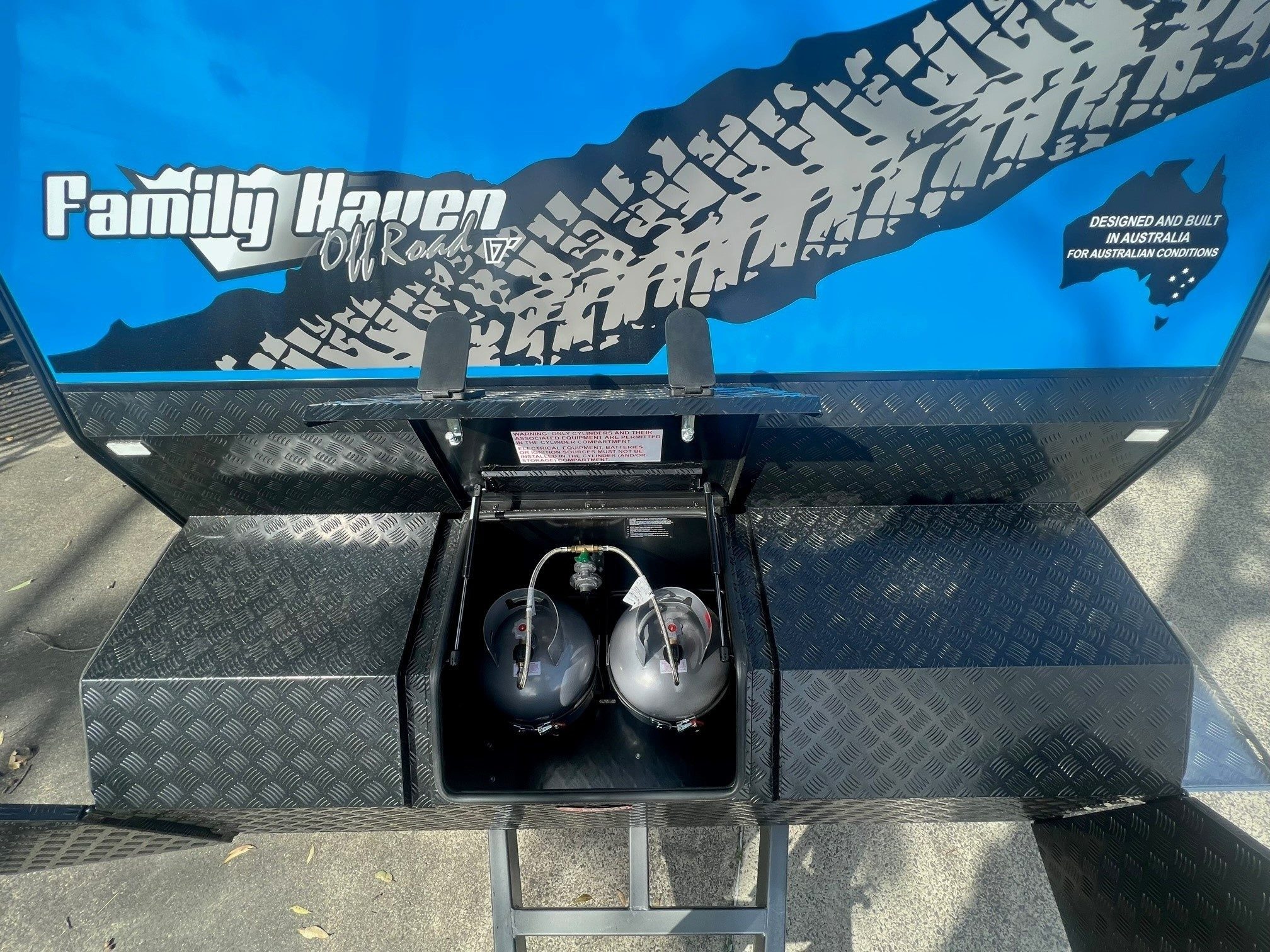 2022 Sunset Family Haven Aluminum Frame 17ft Off-road Triple Bunk caravan