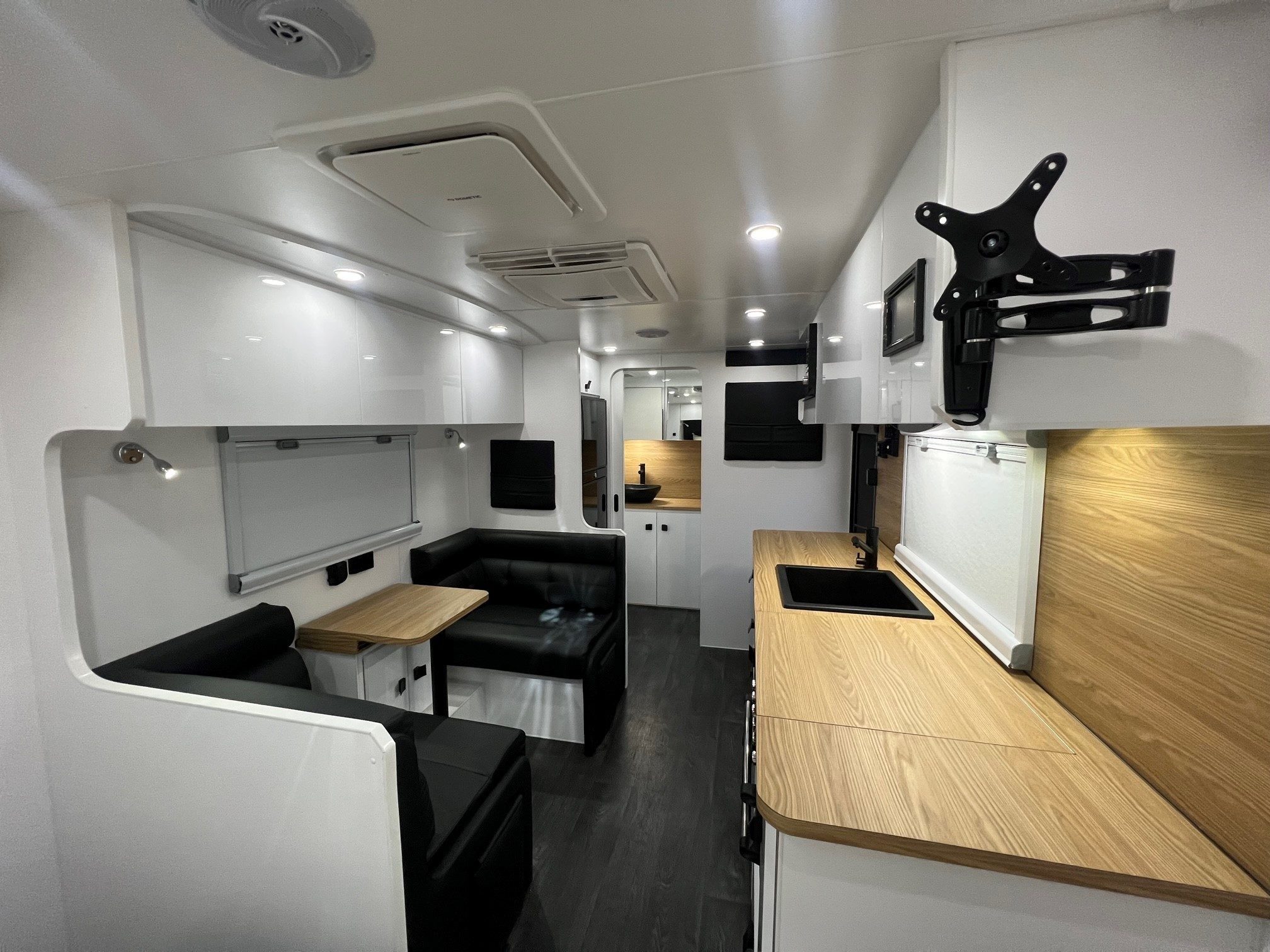 2022 Sunrise Wild Warrior Offroad With Airbag Suspension & 48V System