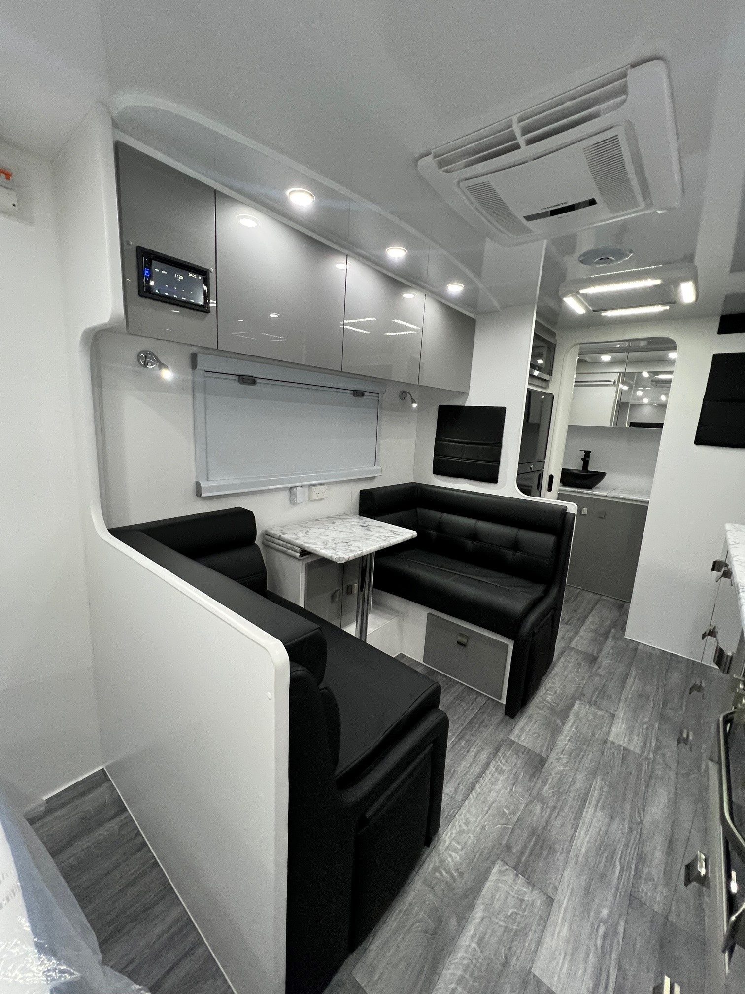 2025 Sunrise Wild Warrior 19ft8 Off-Road Aluminum Frame van With 400amp lithium & 2600W Inverter