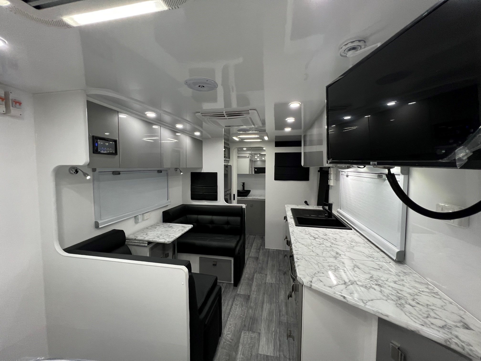 2025 Sunrise Wild Warrior 19ft8 Off-Road Aluminum Frame van With 400amp lithium & 2600W Inverter