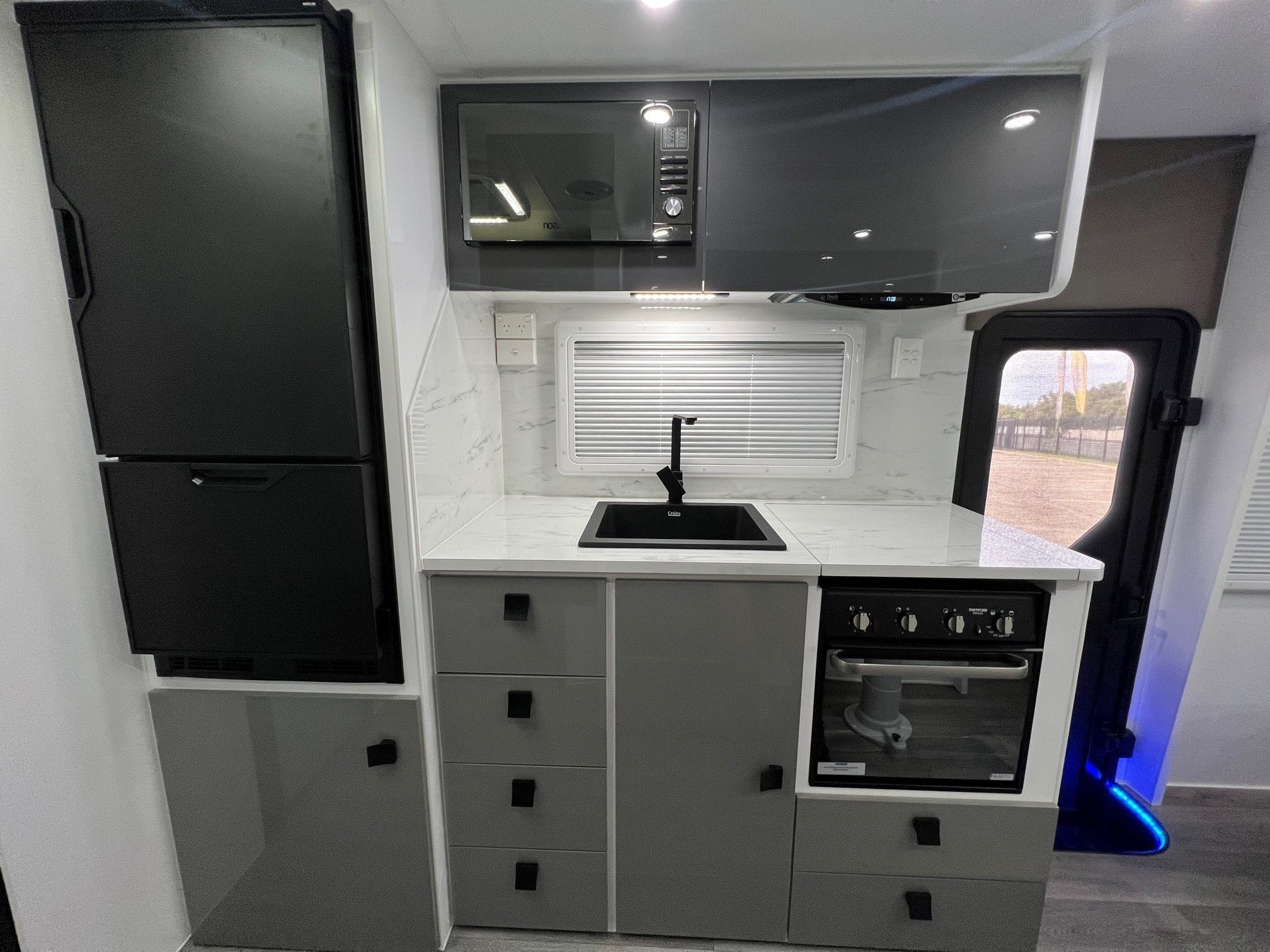 2024 Sunset Family Haven 18ft6 Off-road Double Bunk caravan